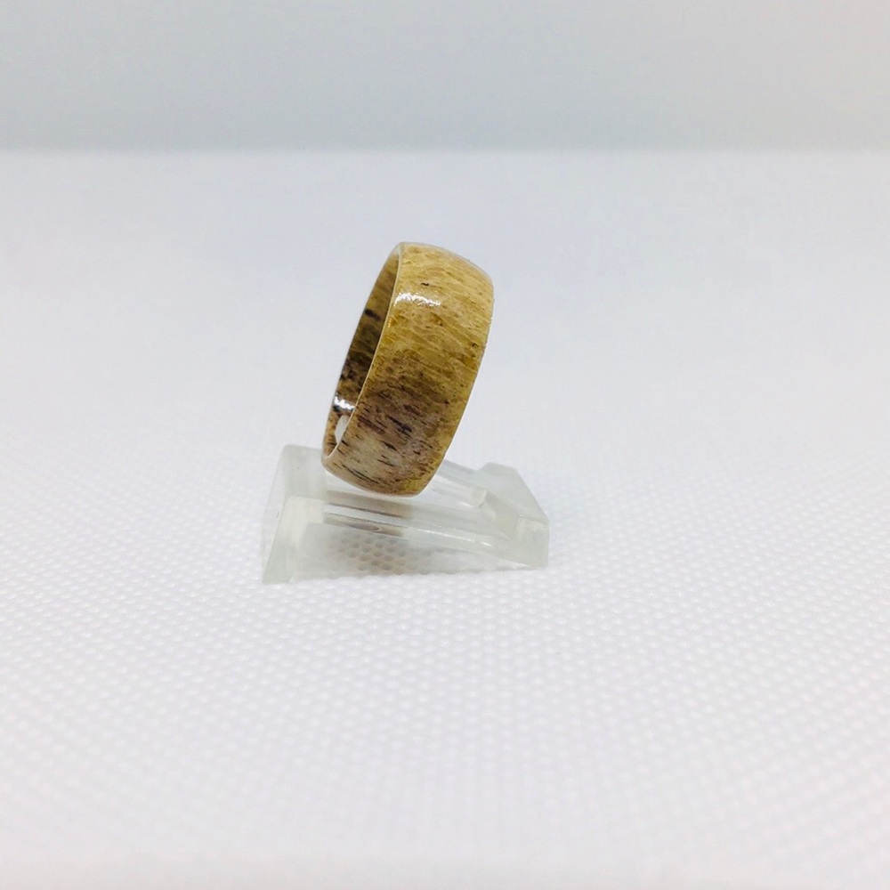 Women’s genuine antler ring